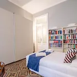 דירה Dea - Boutique Loft In The Center
