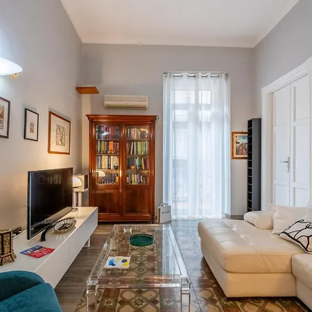 דירה Dea - Boutique Loft In The Center
